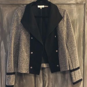 Black and gray blazer with buttons